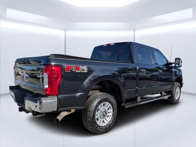Used 2019 Ford F250 XLT w/ XLT Value Package image 3