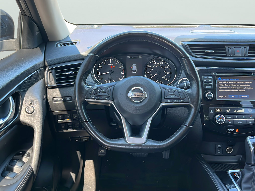 Used 2017 Nissan Rogue SL w/ SL Premium Package AWD/4WD image 10