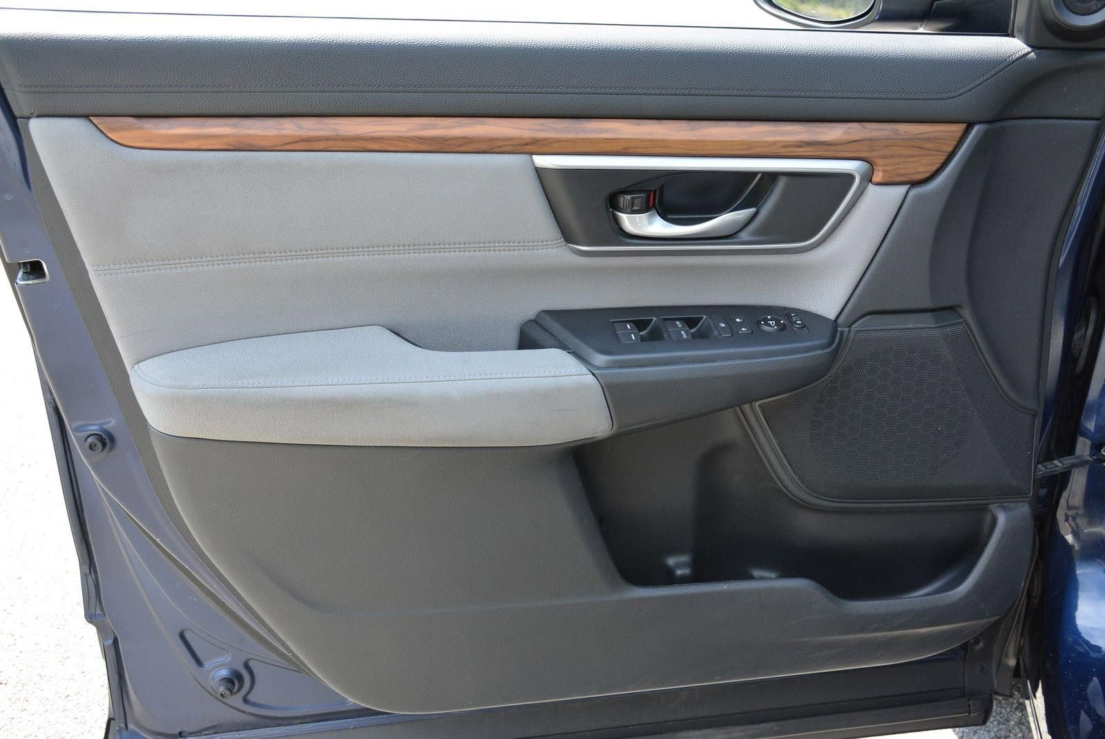 Used 2019 Honda CR-V EX image 10