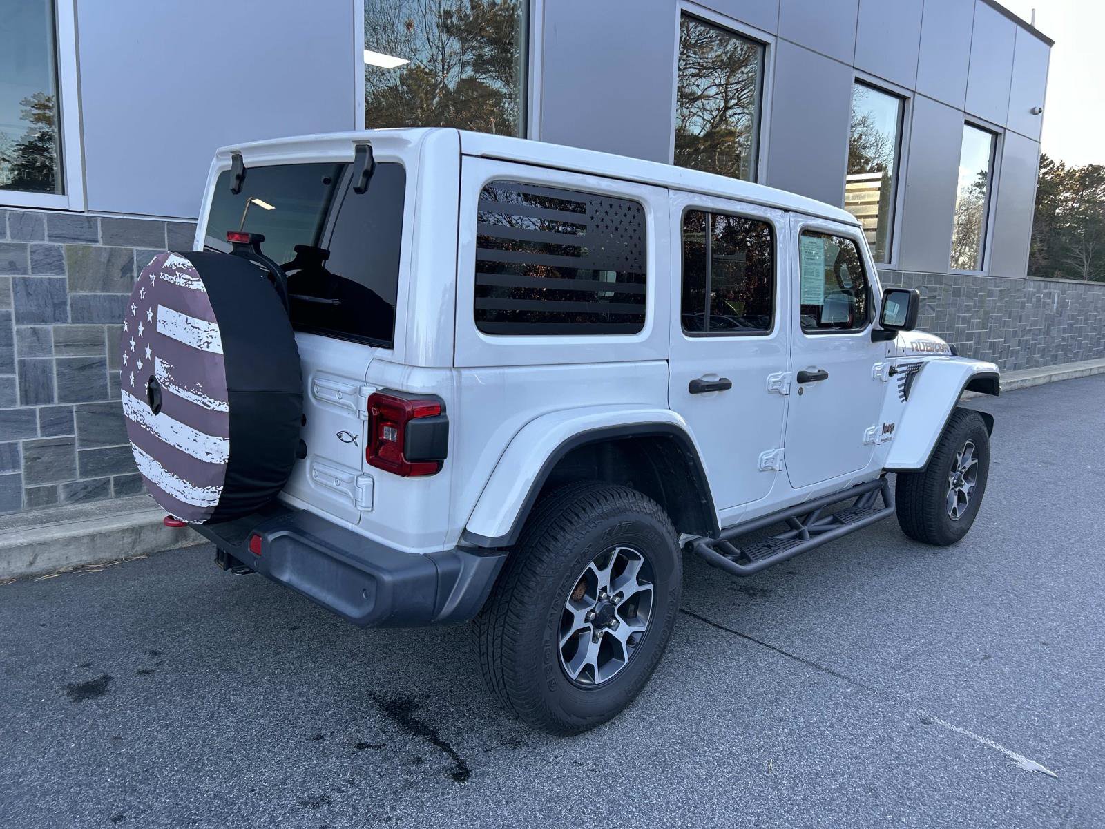 Used 2019 Jeep Wrangler Unlimited Rubicon image 3
