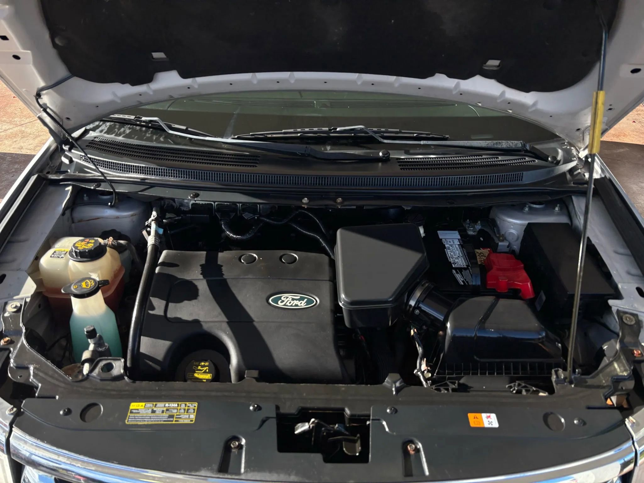 Used 2013 Ford Edge SEL image 27