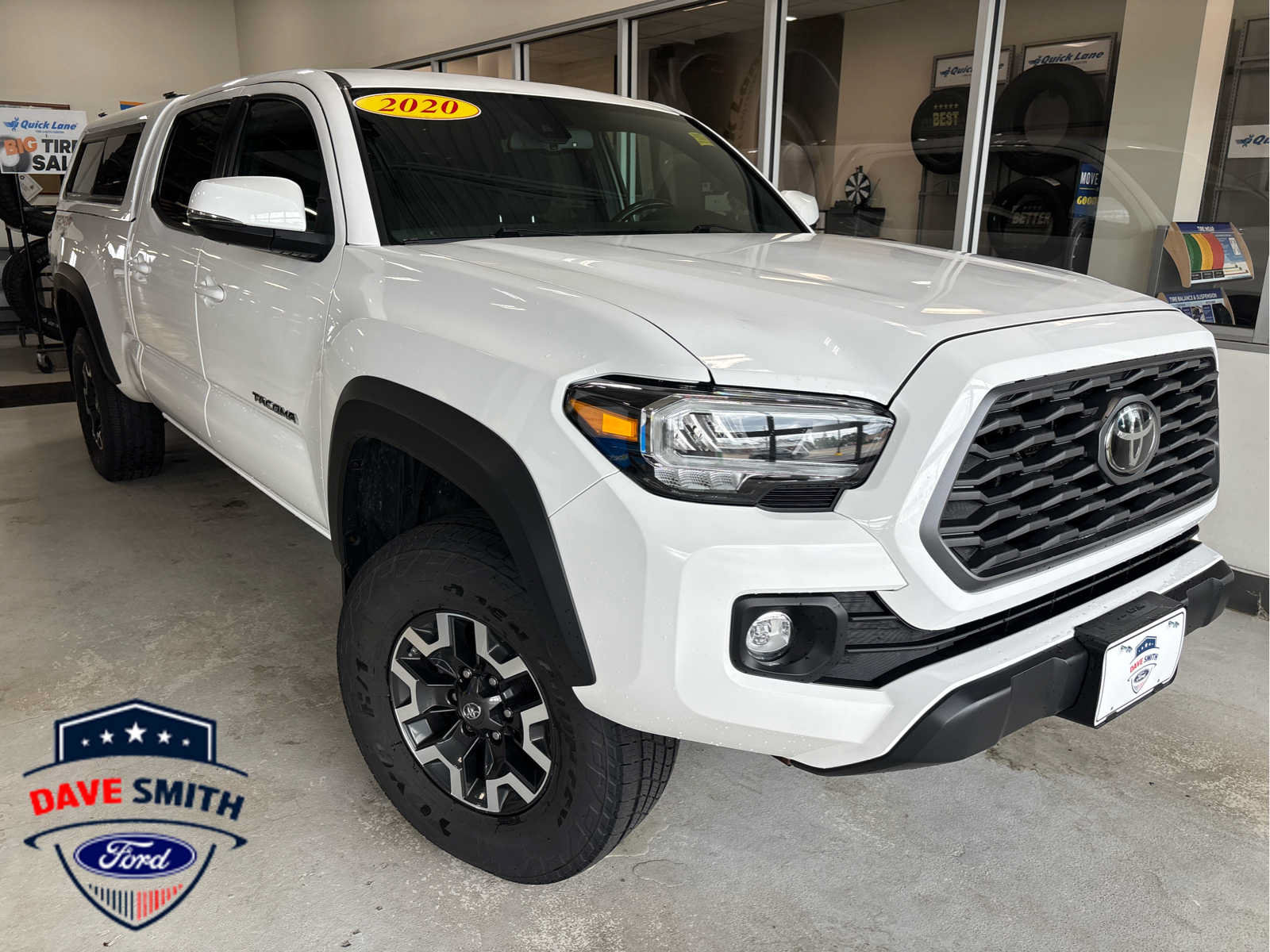 Used 2020 Toyota Tacoma TRD Off-Road w/ Technology Package AWD/4WD image 1