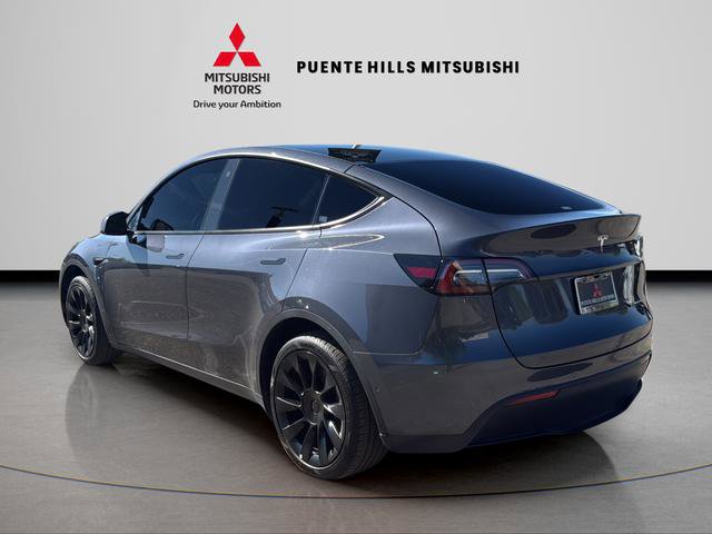 Used 2022 Tesla Model Y Long Range image 7