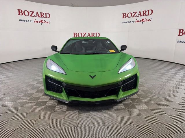 Used 2026 Chevrolet Corvette Z06 w/ Stealth Interior Trim Package RWD image 2