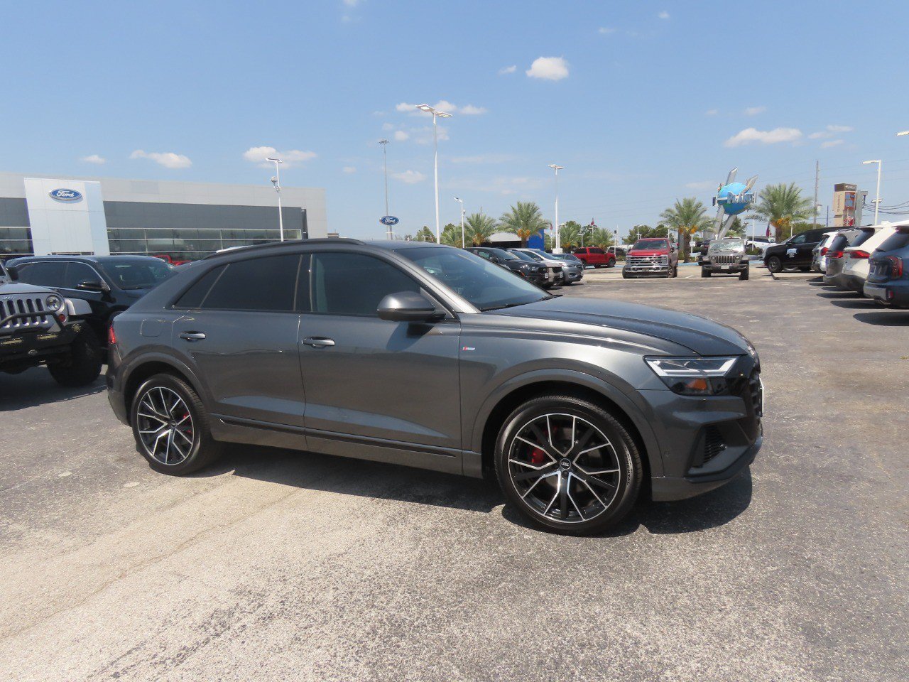 Used 2021 Audi Q8 Premium Plus AWD/4WD image 7