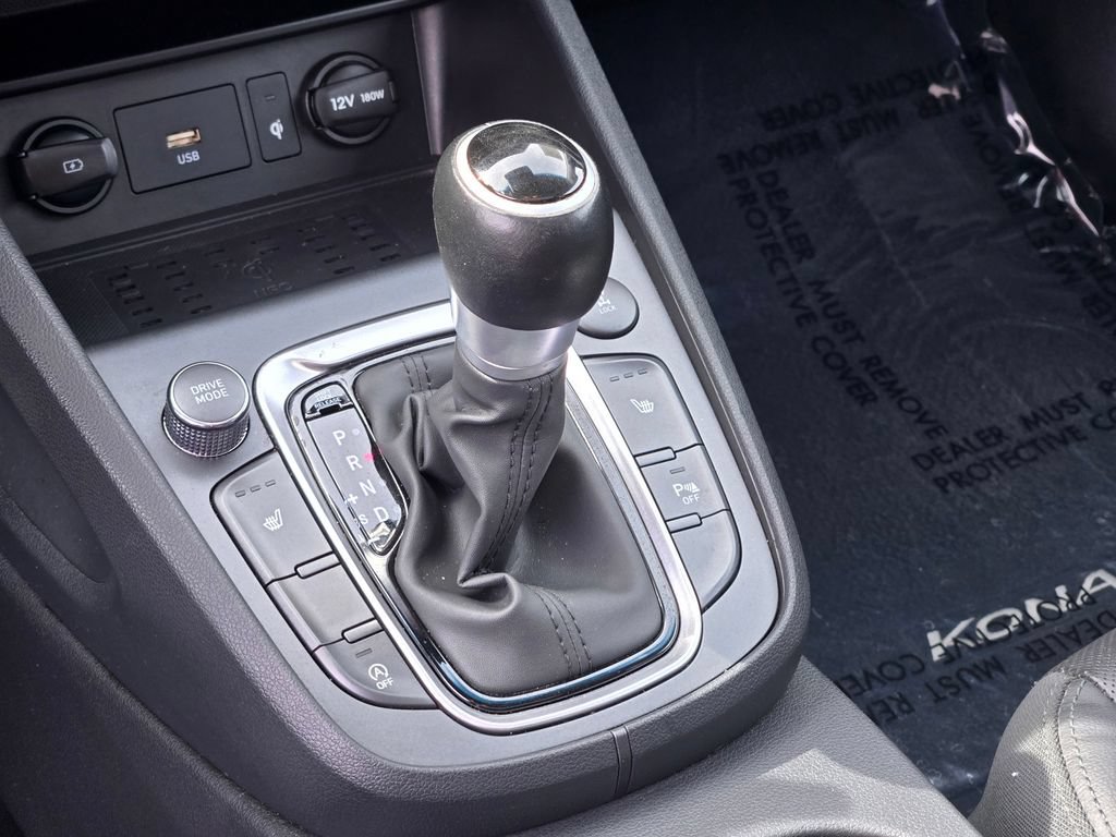 Certified 2023 Hyundai Kona Limited AWD/4WD image 39