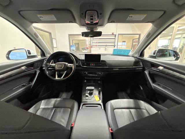 Used 2020 Audi Q5 e Premium Plus w/ Premium Plus Package image 24
