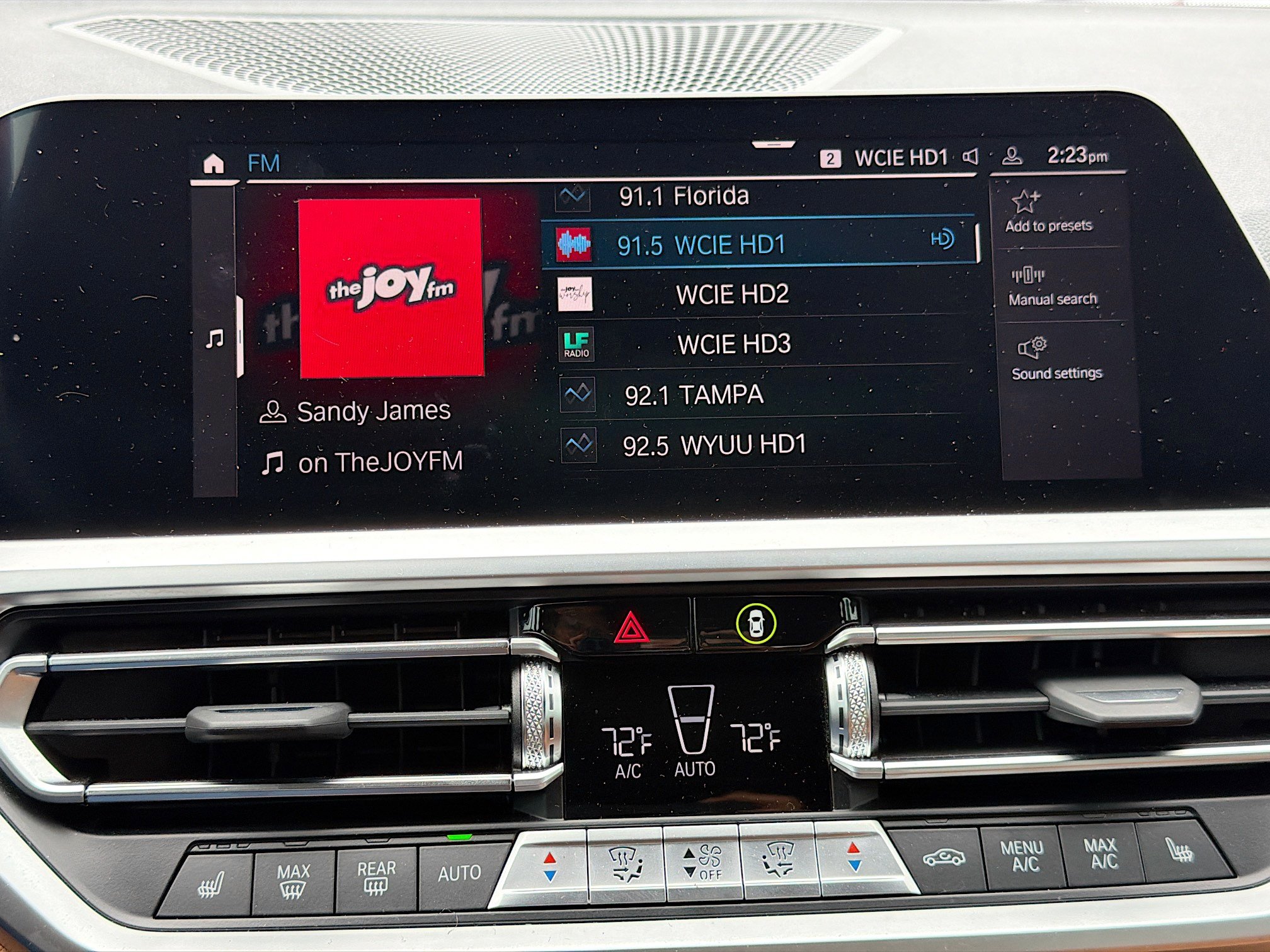 Used 2022 BMW 330e w/ M Sport Package RWD image 30