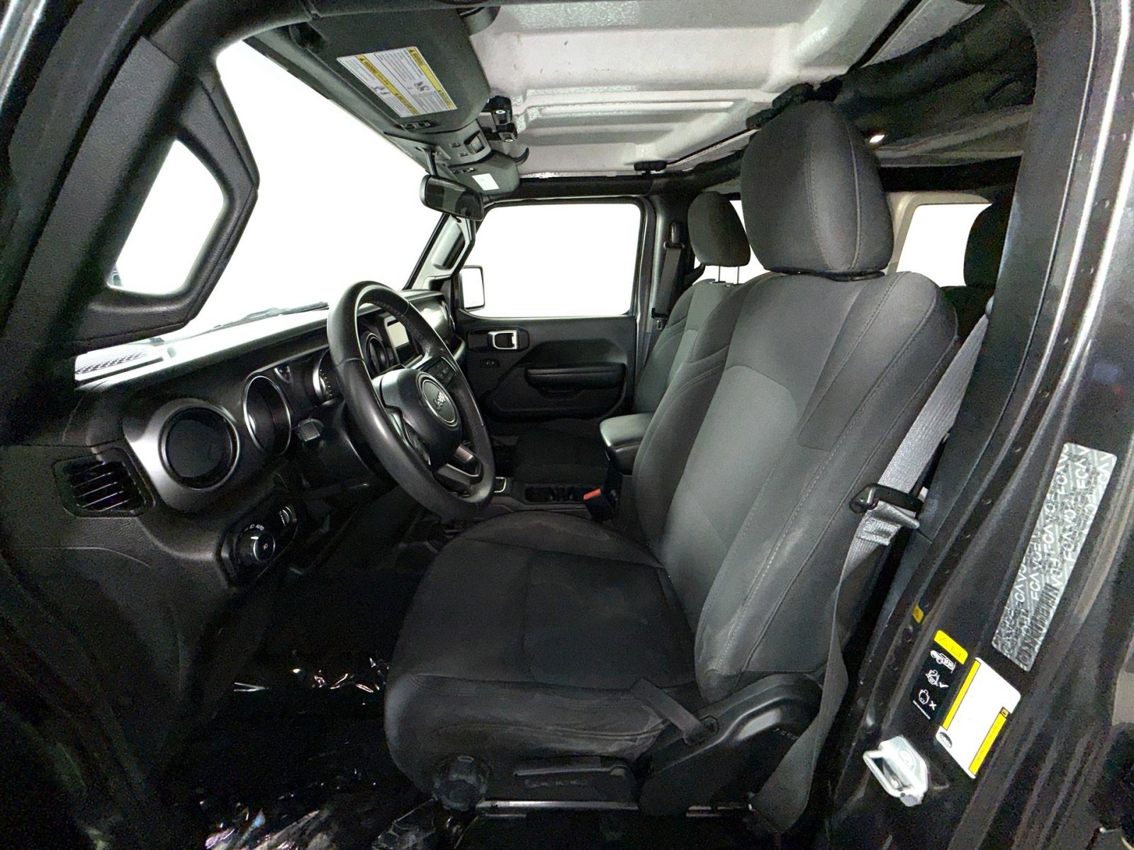 Used 2023 Jeep Wrangler Unlimited Sport AWD/4WD image 13