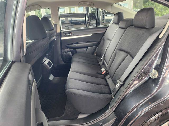 Used 2010 Subaru Legacy 2.5i AWD/4WD image 13