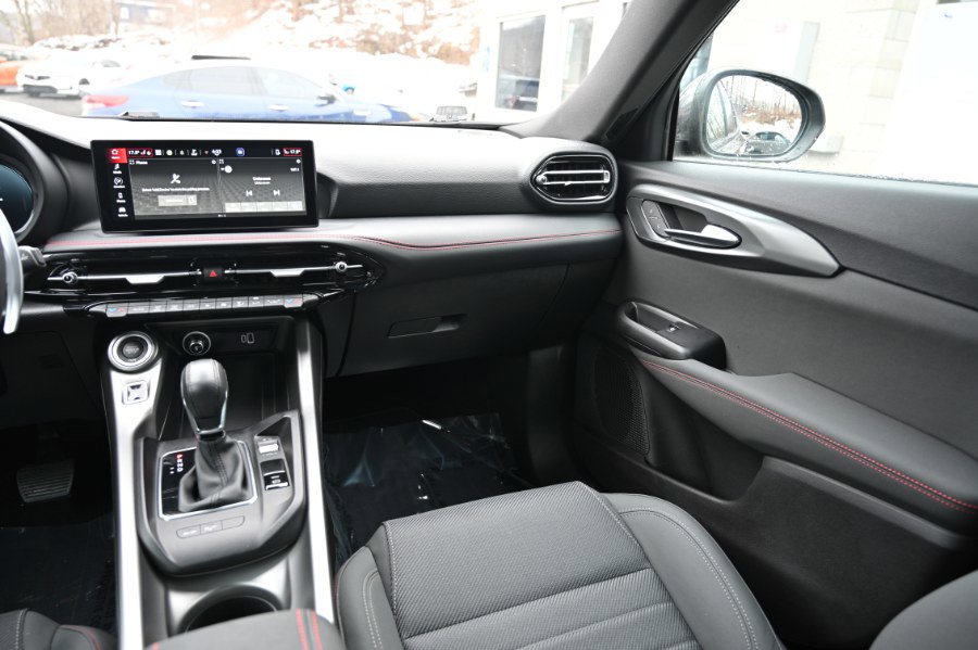 Used 2024 Dodge Hornet R/T w/ R/T Blacktop Package image 13