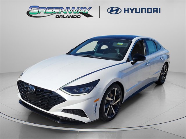 Used 2023 Hyundai Sonata SEL Plus image 2