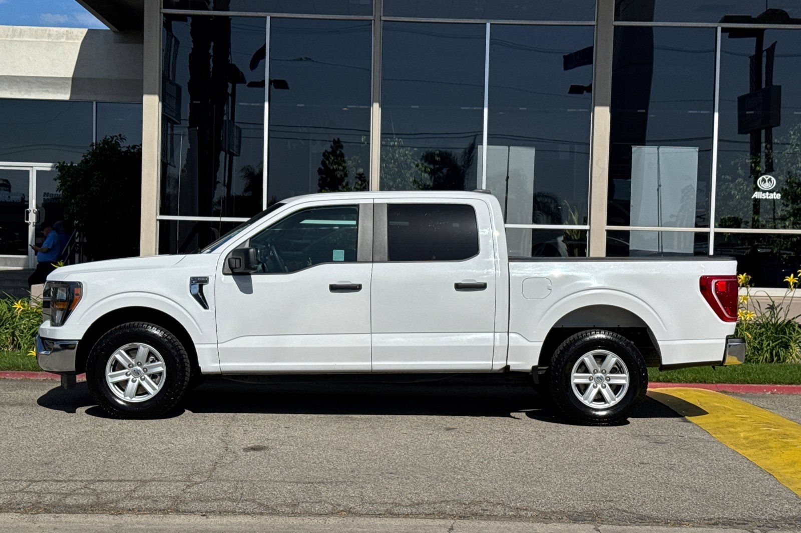 Used 2023 Ford F150 XLT RWD image 7