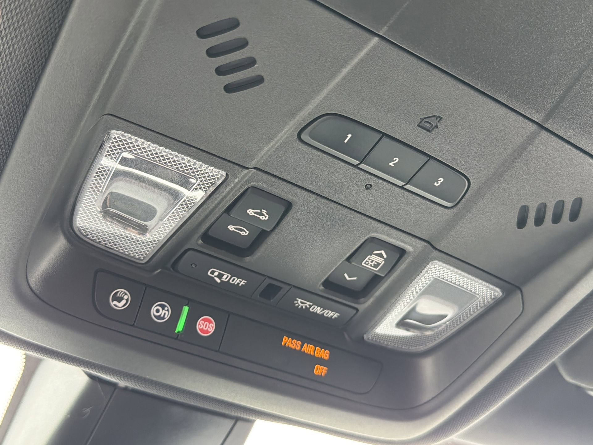 Used 2019 Chevrolet Blazer RS image 35