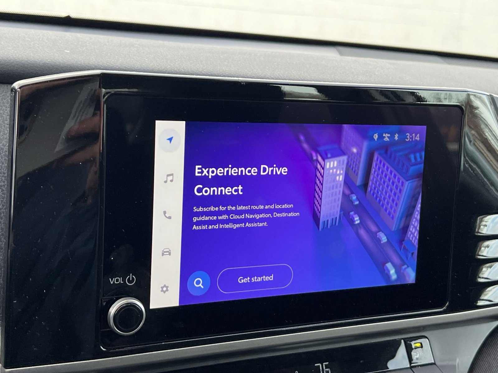 Used 2025 Toyota Camry LE image 18