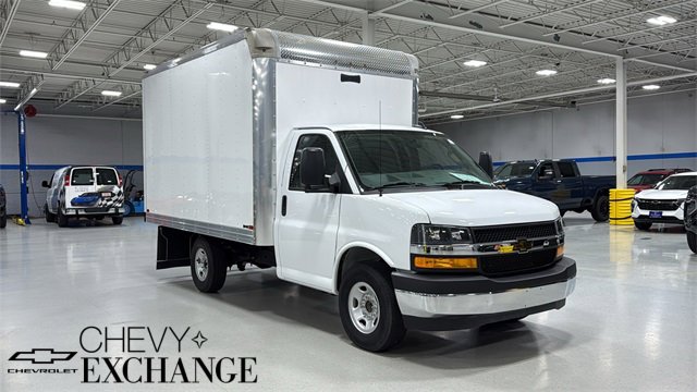 New 2025 Chevrolet Express 3500 w/ Power Convenience Package