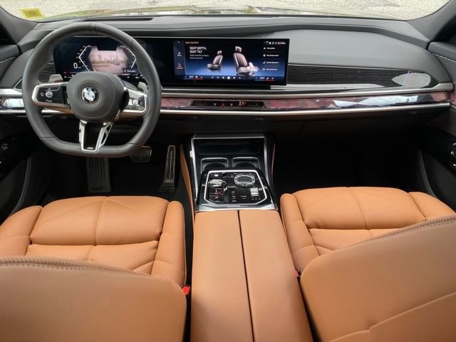 Used 2026 BMW 740i xDrive w/ Premium Package AWD/4WD image 13