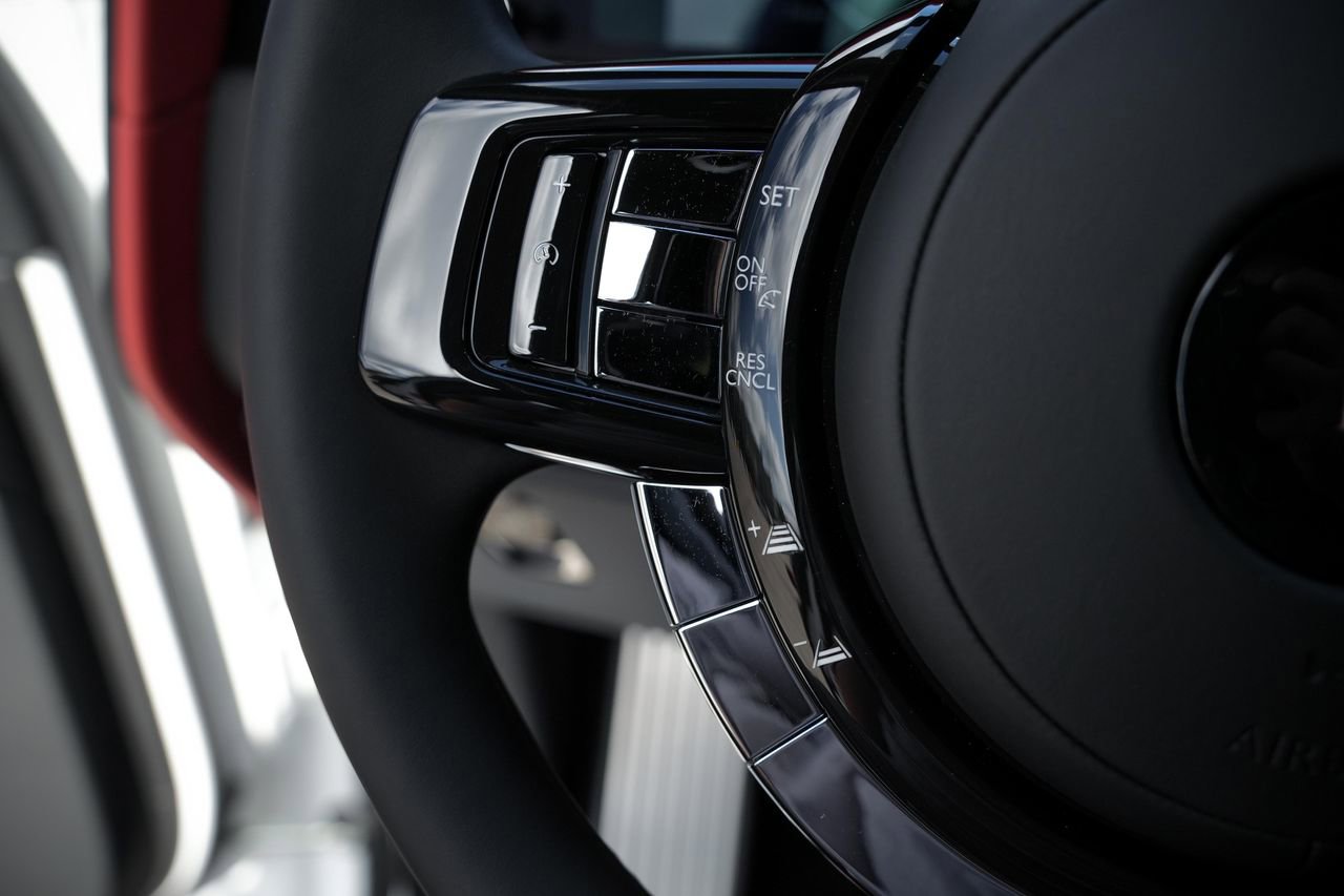 New 2026 Rolls-Royce Cullinan image 24