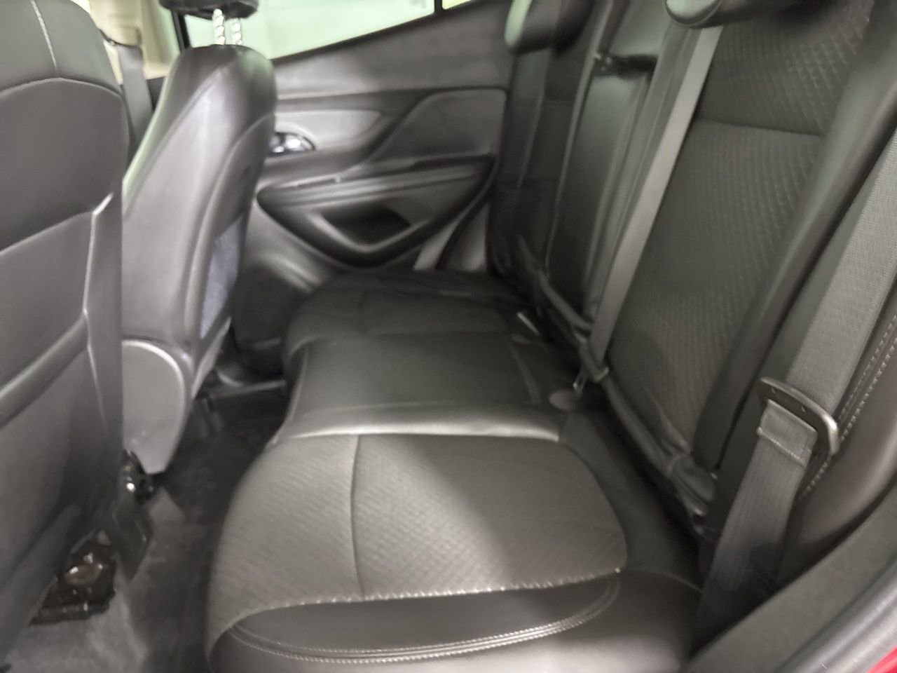 Used 2020 Buick Encore Preferred image 21