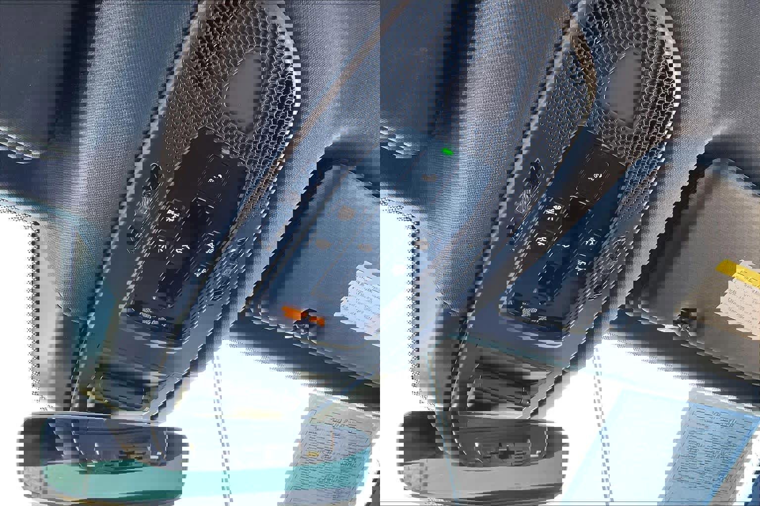 Used 2024 Porsche Cayenne image 36