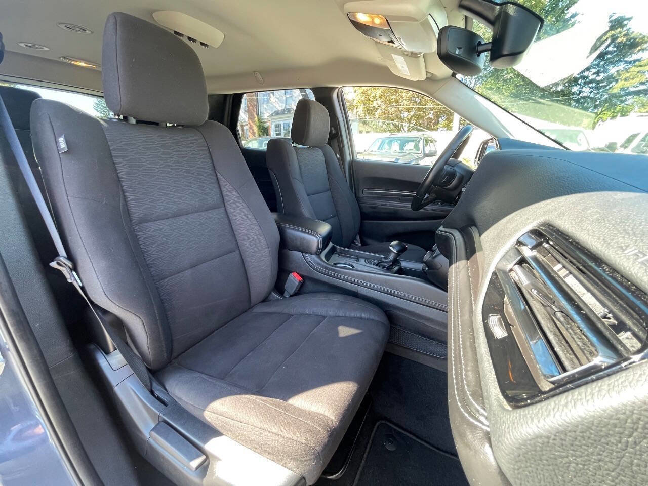 Used 2021 Dodge Durango SXT image 36