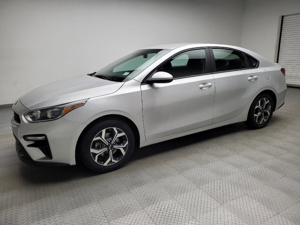 Used 2021 Kia Forte LXS FWD image 2