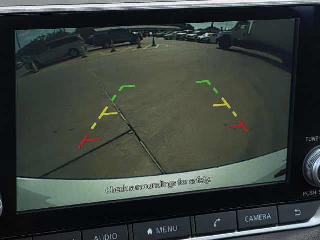 Used 2024 Nissan Sentra SV FWD image 19
