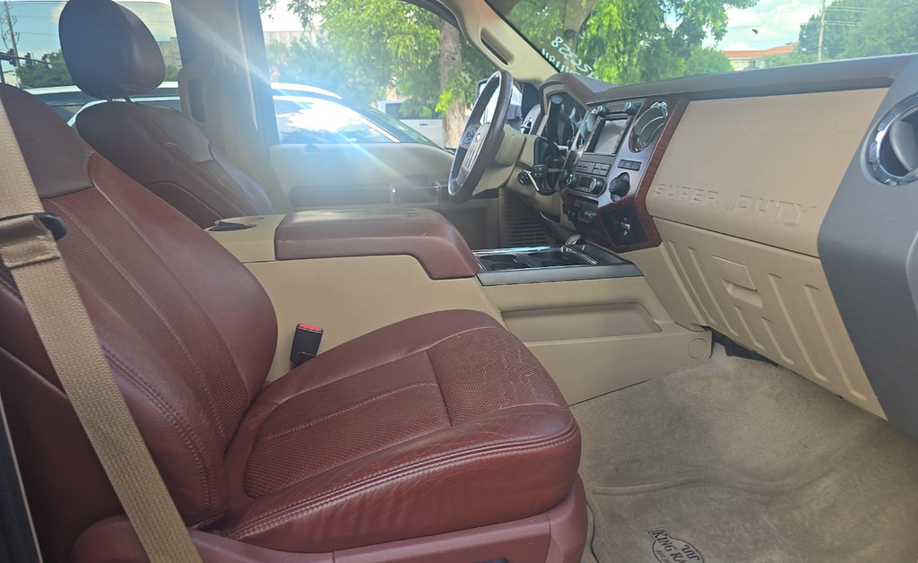 Used 2012 Ford F250 King Ranch w/ King Ranch w/Chrome Pkg AWD/4WD image 16