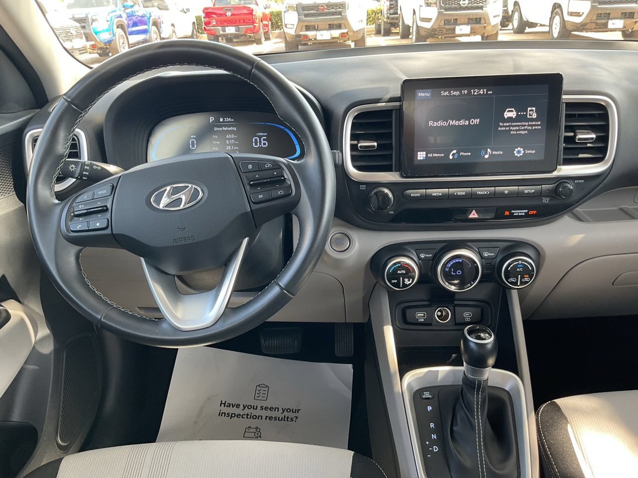 Used 2025 Hyundai Venue SEL FWD image 22