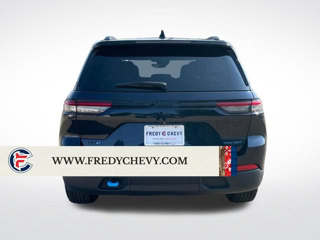 Used 2024 Jeep Grand Cherokee Trailhawk AWD/4WD image 4