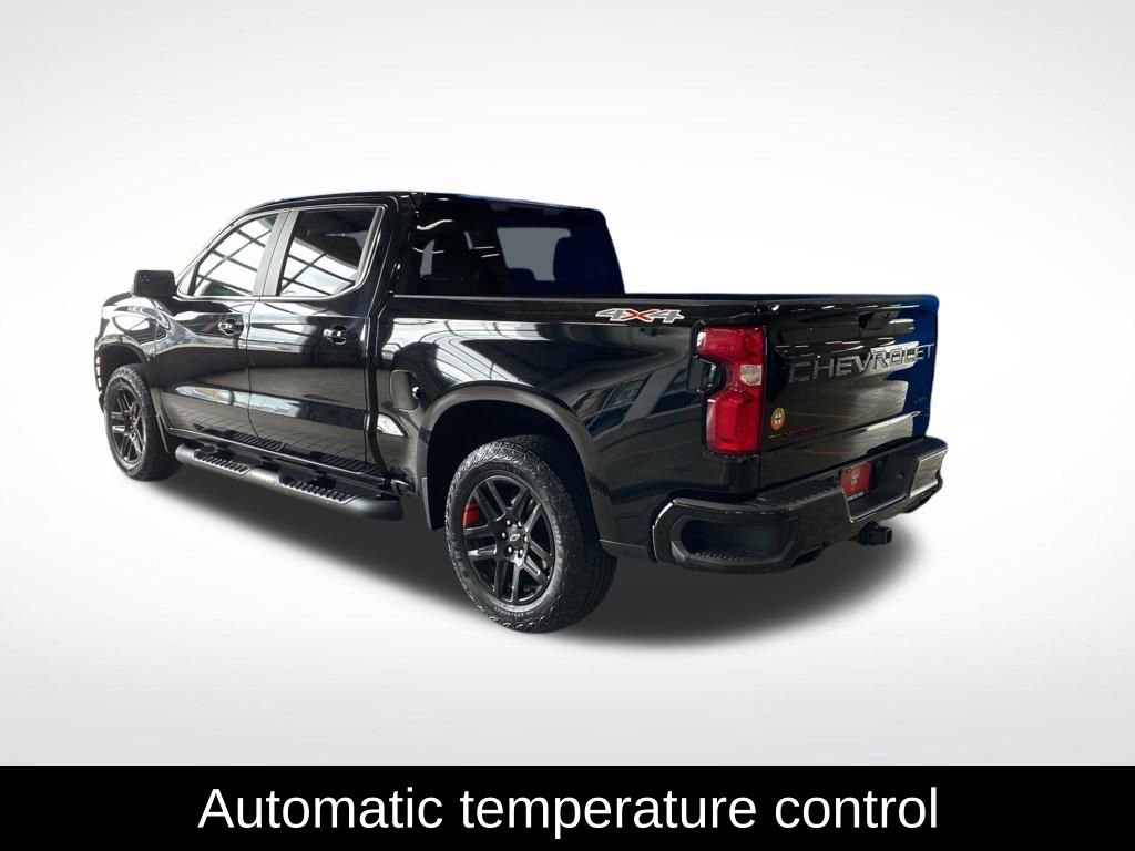Used 2021 Chevrolet Silverado 1500 RST w/ Redline Edition AWD/4WD image 19