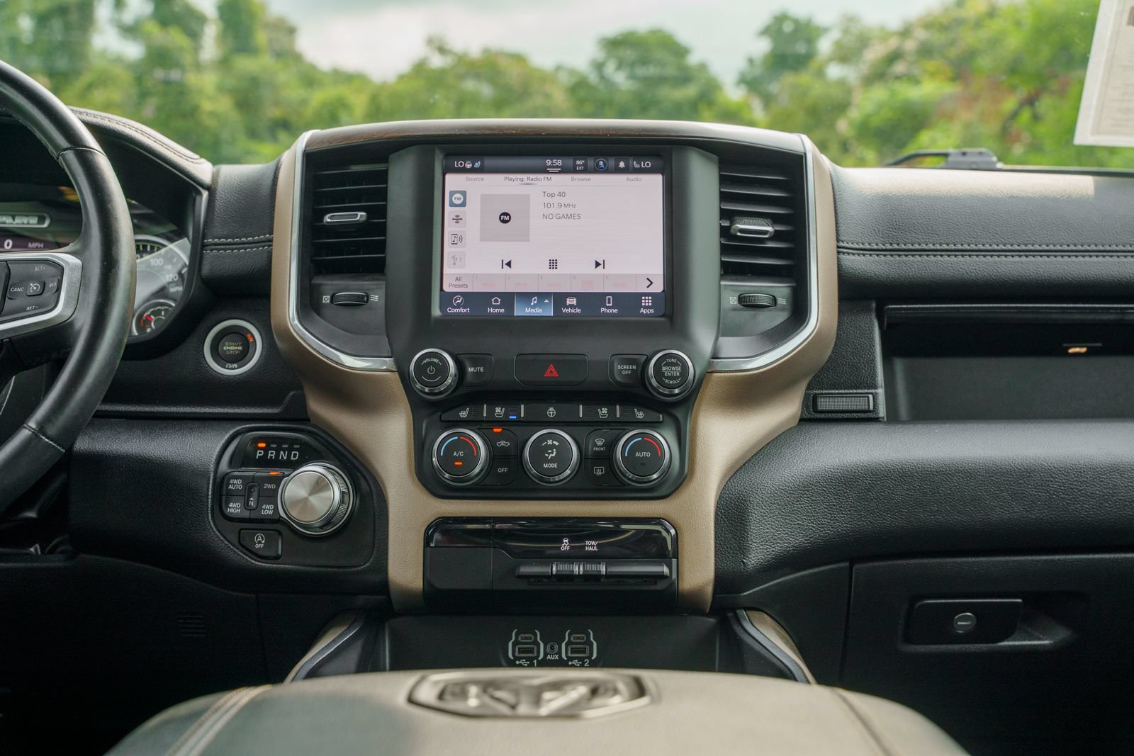 Used 2022 RAM 1500 Laramie AWD/4WD image 36