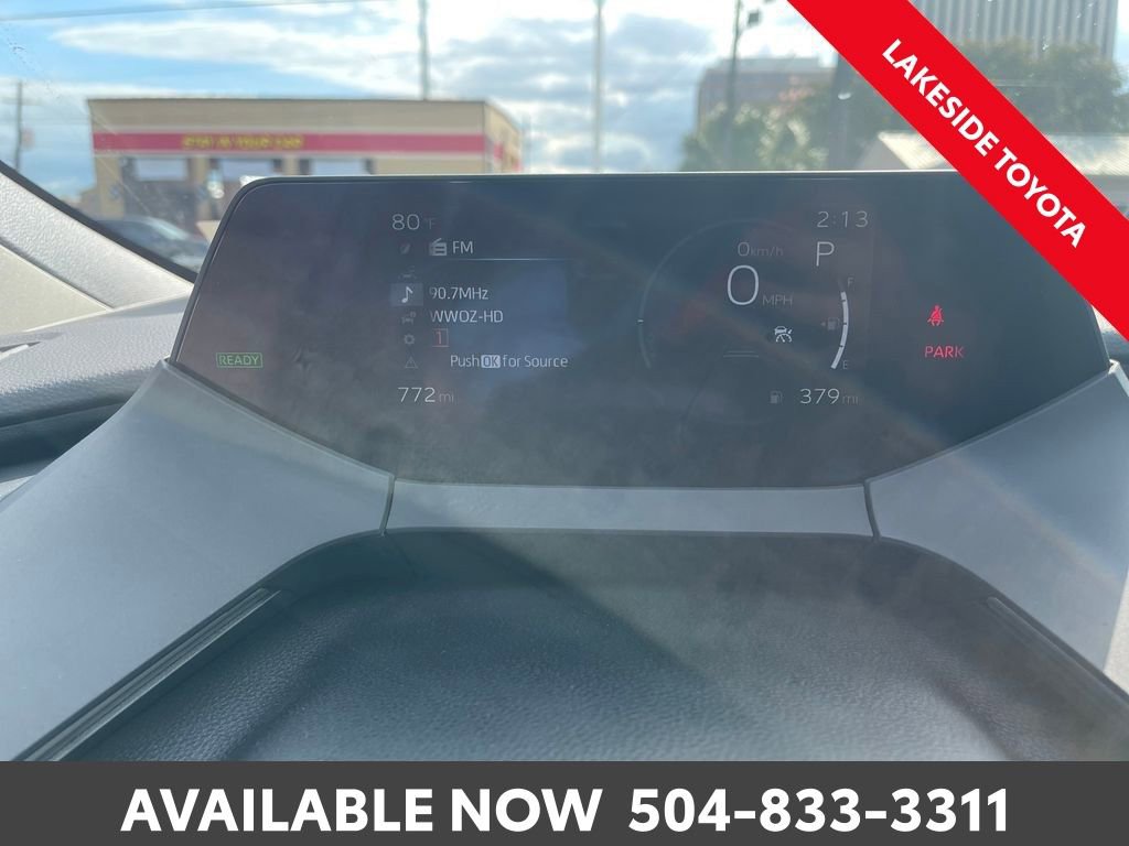 Certified 2025 Toyota Prius LE image 34