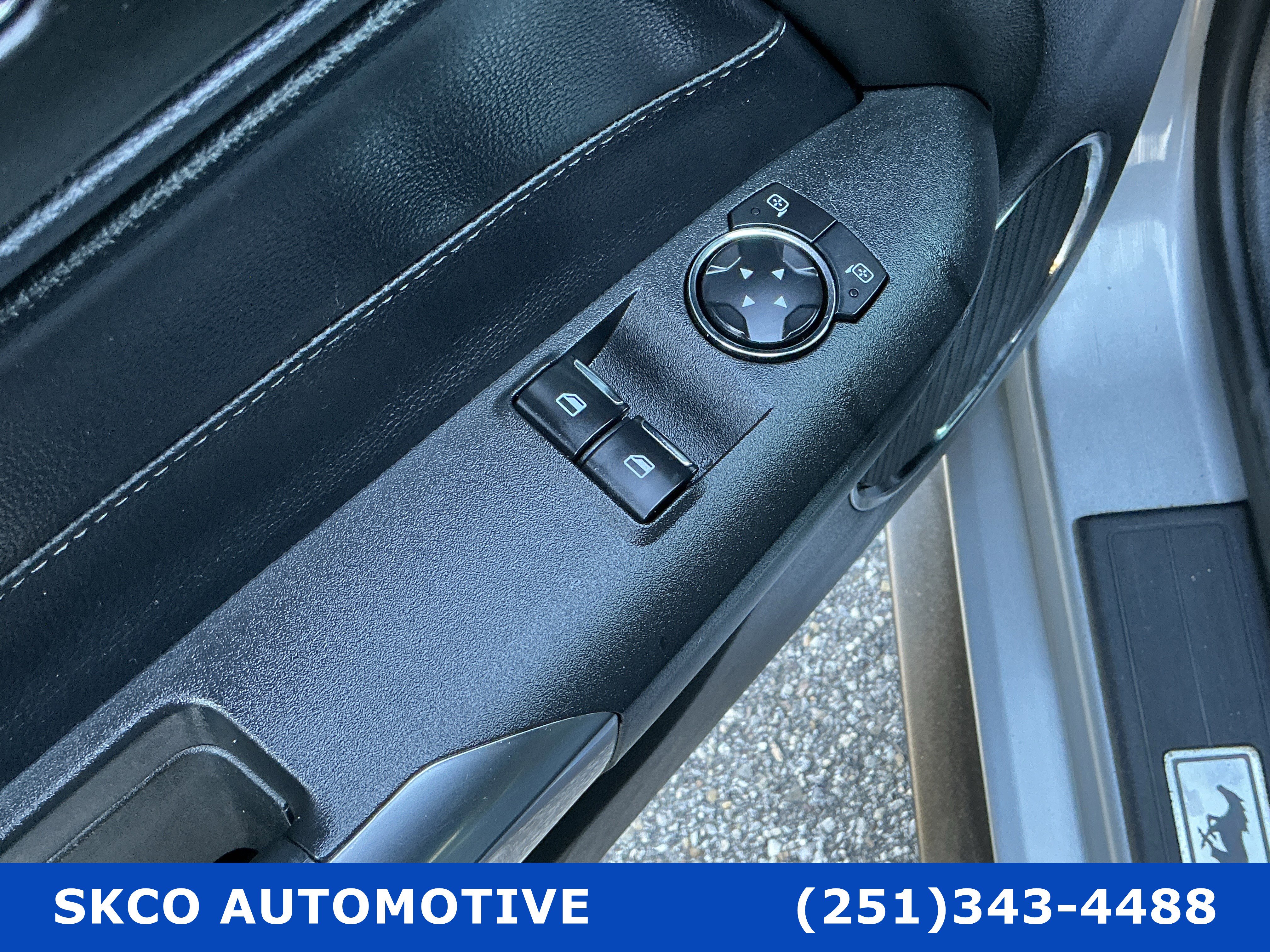 Used 2020 Ford Mustang Premium image 26