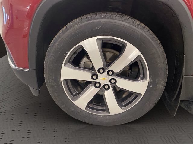 Used 2020 Chevrolet Traverse LT w/ LT Premium Package AWD/4WD image 17