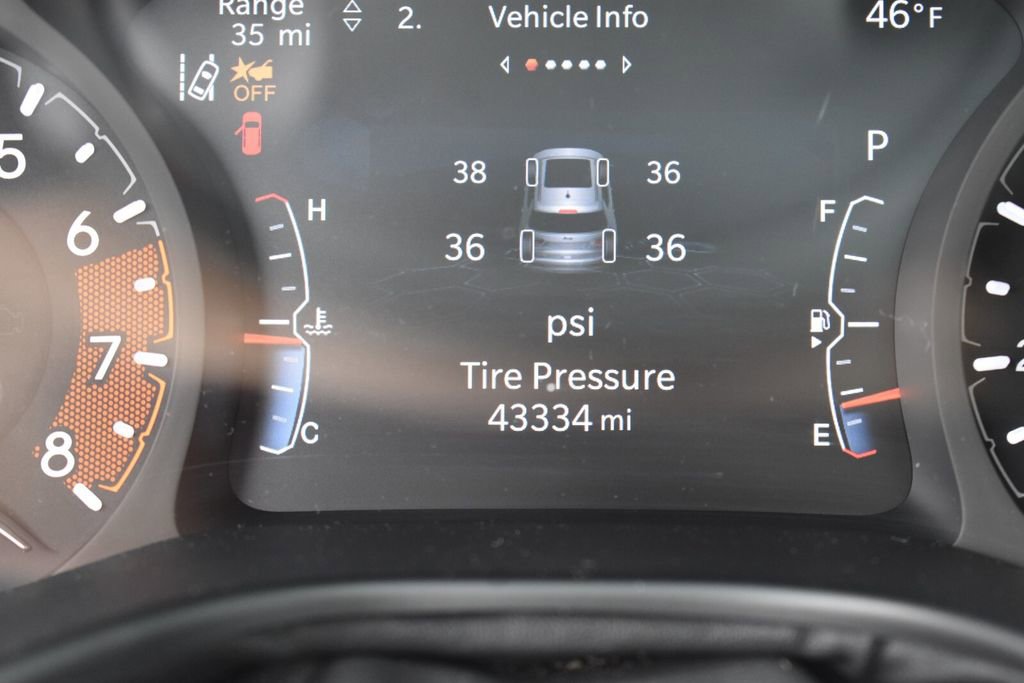 Used 2023 Jeep Compass Altitude w/ Sun and Sound Group image 30