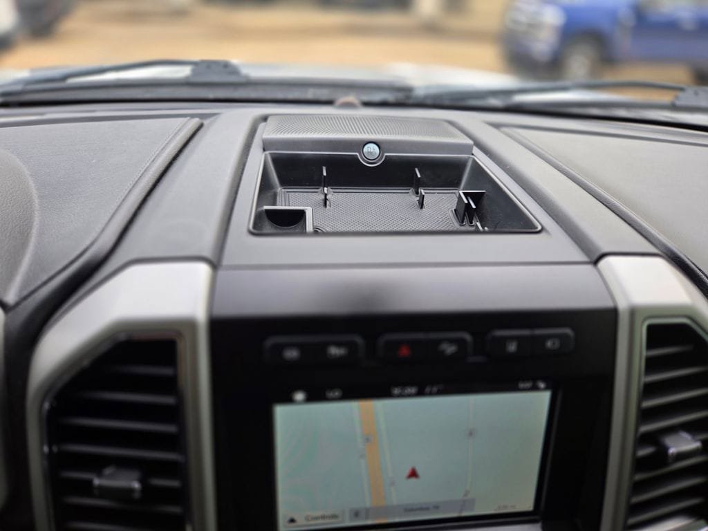 Used 2019 Ford F350 Lariat w/ Lariat Ultimate Package AWD/4WD image 21