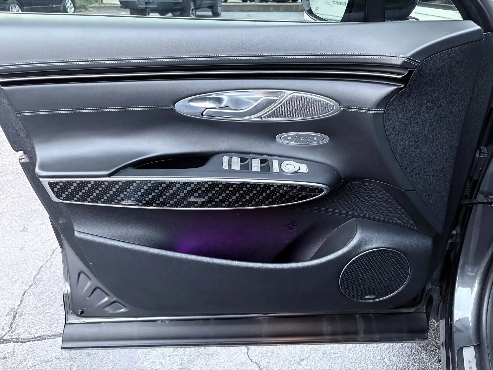 Used 2022 Genesis GV70 3.5T Sport w/ Sport Prestige Package image 10