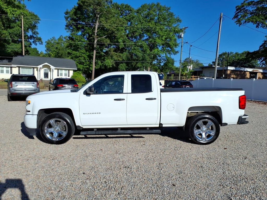 Used 2016 Chevrolet Silverado 1500 Custom w/ Custom Convenience Package RWD image 4