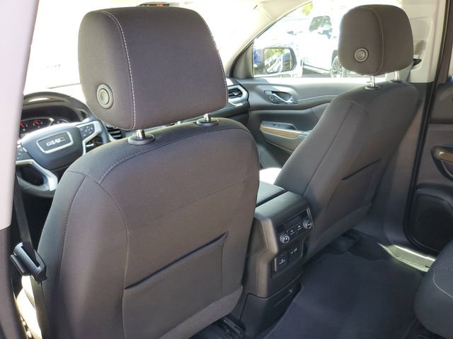 Certified 2023 GMC Acadia SLE w/ Driver Convenience Package image 13