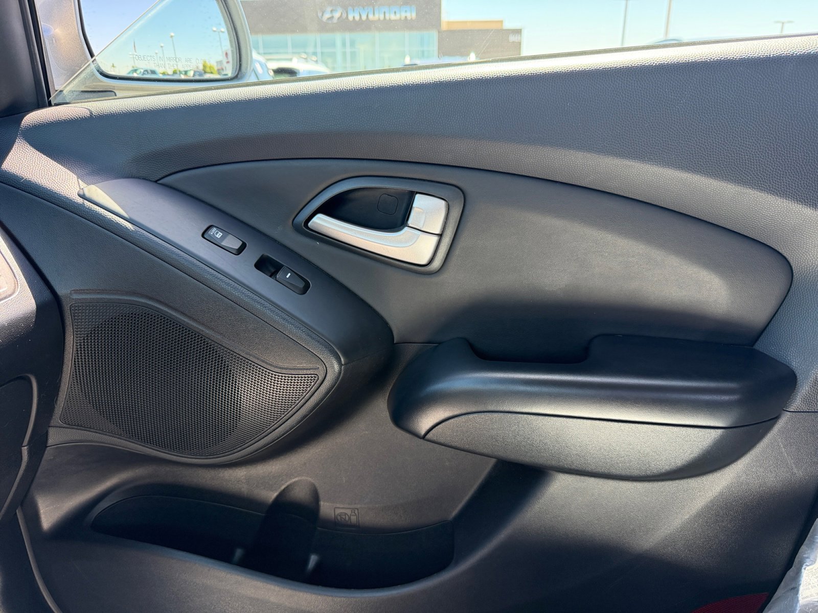 Used 2013 Hyundai Tucson Limited image 16