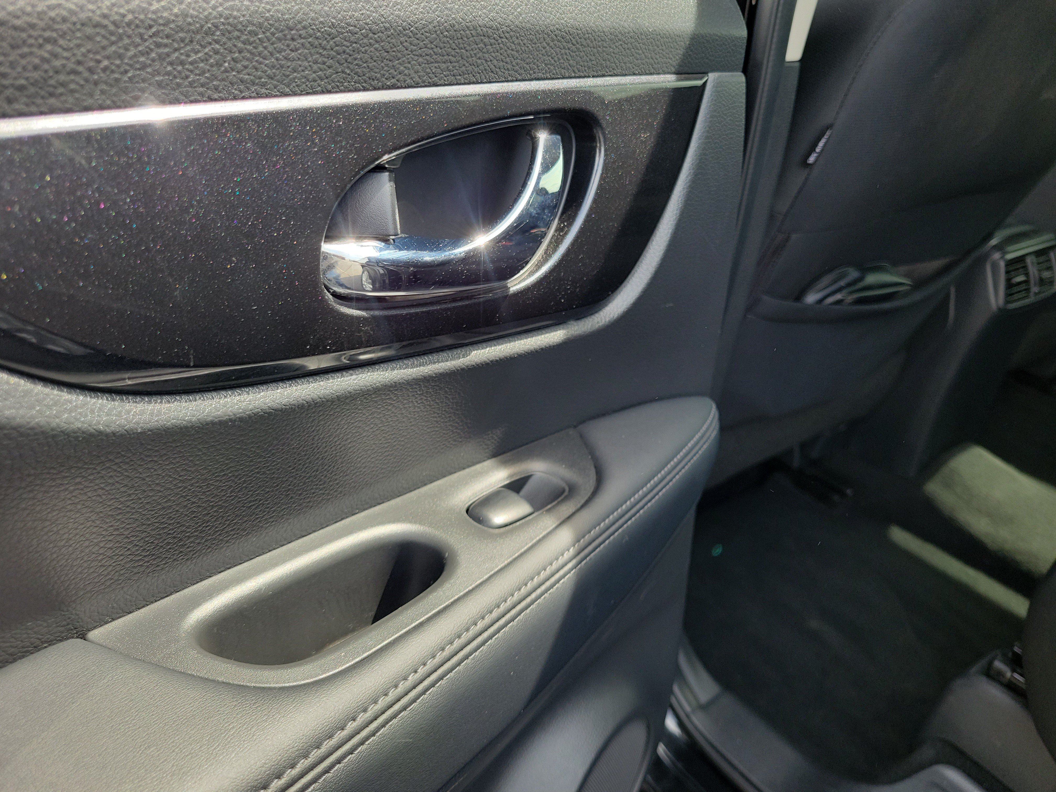 Certified 2020 Nissan Rogue SV AWD/4WD image 13