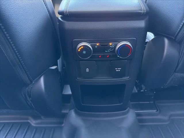 Used 2021 Ford Explorer Limited w/ Equipment Group 301A AWD/4WD image 23