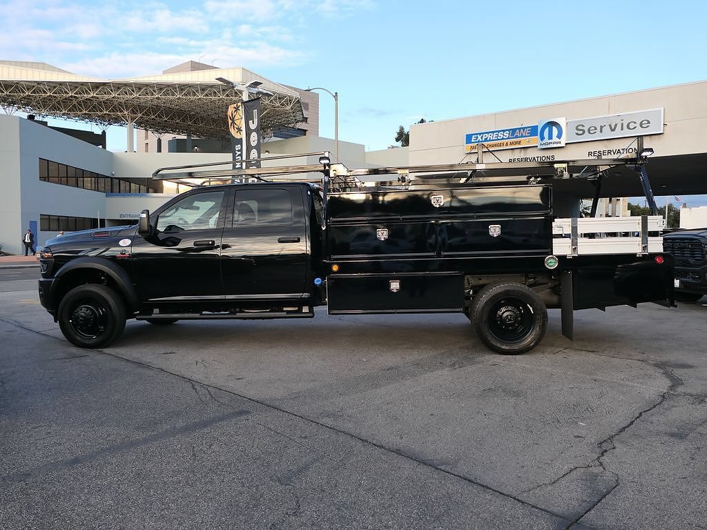 New 2026 RAM 5500 Tradesman AWD/4WD image 6