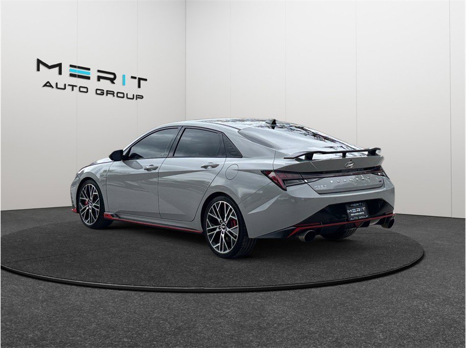 Used 2022 Hyundai Elantra N FWD image 7