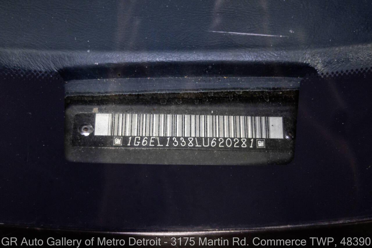 Used 1990 Cadillac Eldorado Coupe FWD image 17