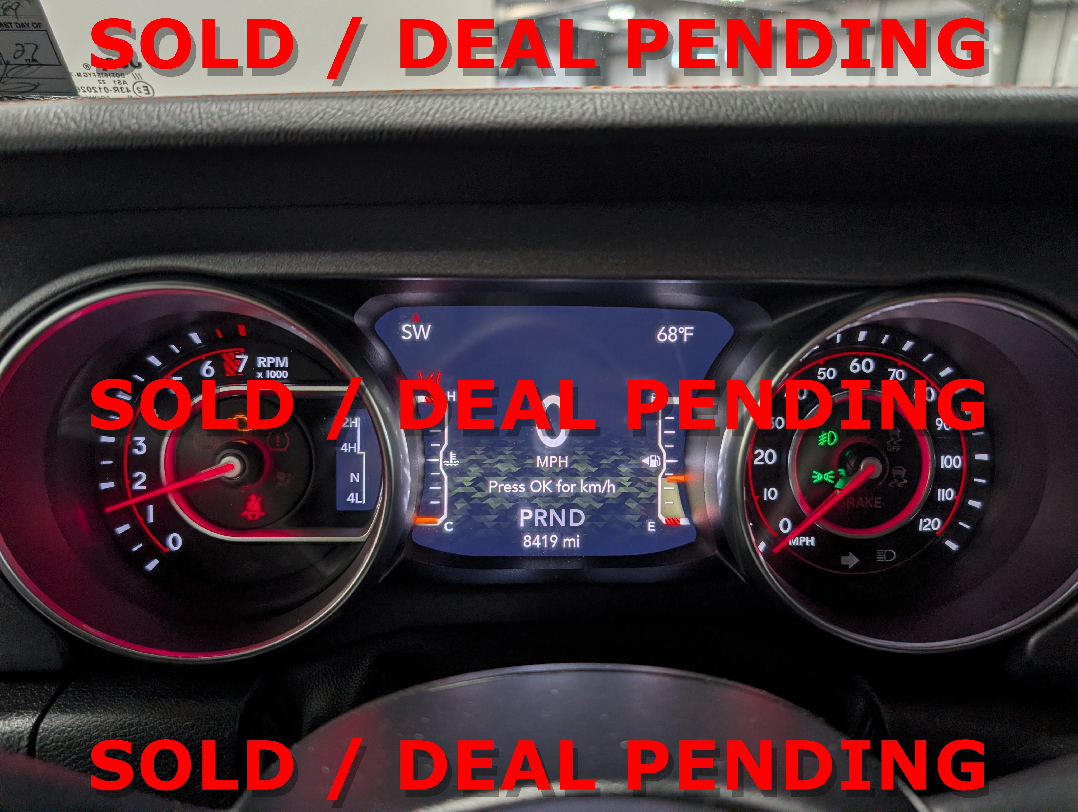 Used 2022 Jeep Gladiator Mojave w/ LED Lighting Group AWD/4WD image 21