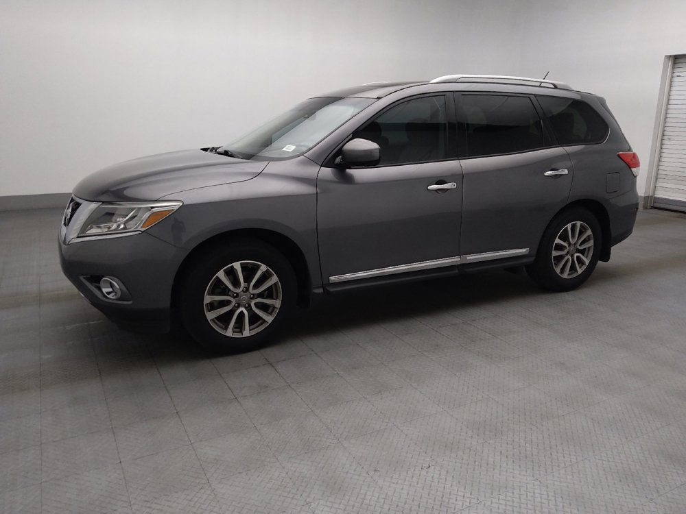 Used 2016 Nissan Pathfinder SL w/ SL Premium Package FWD image 2