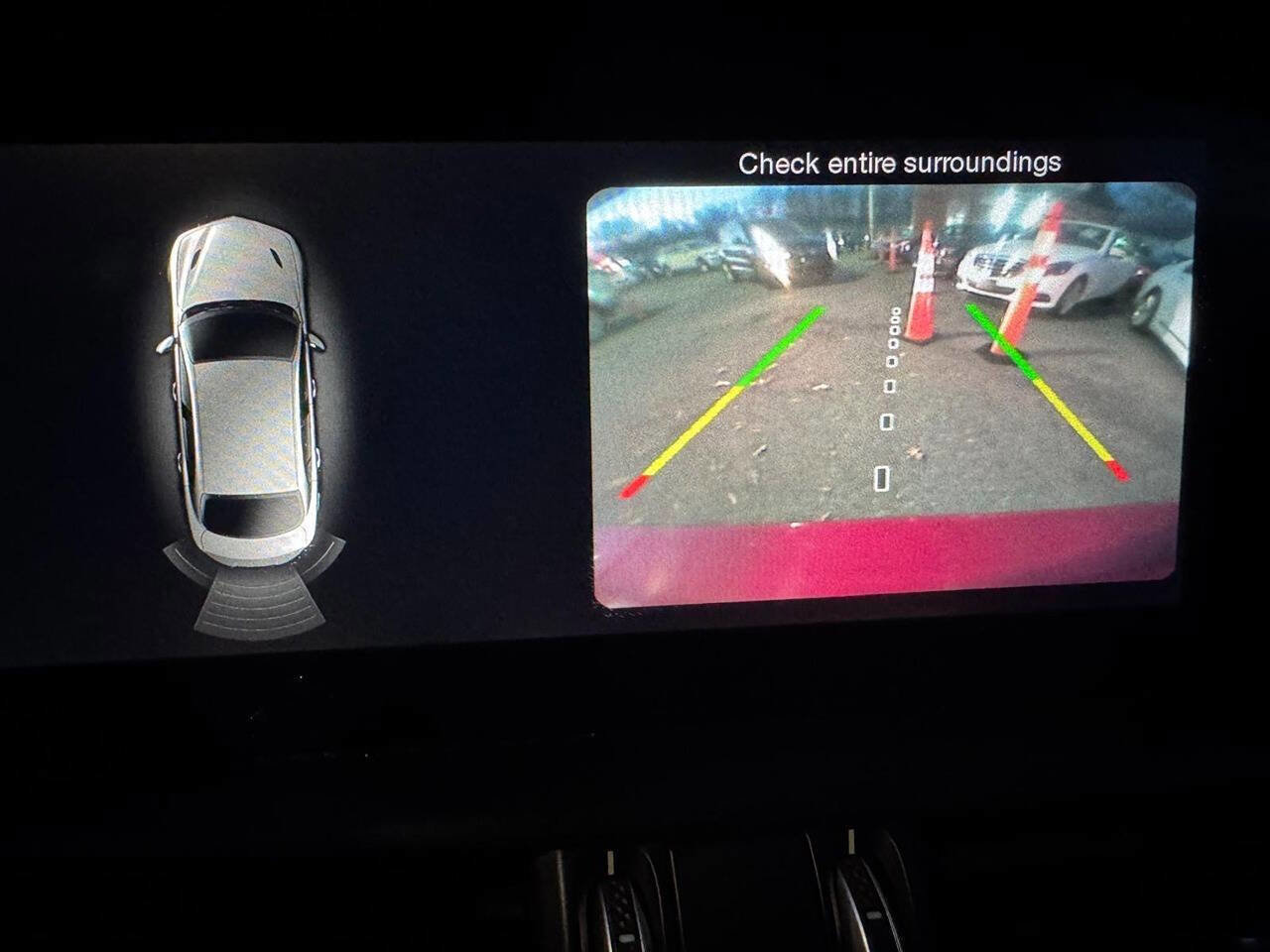 Used 2017 Alfa Romeo Giulia w/ Sport Appearance Package image 23