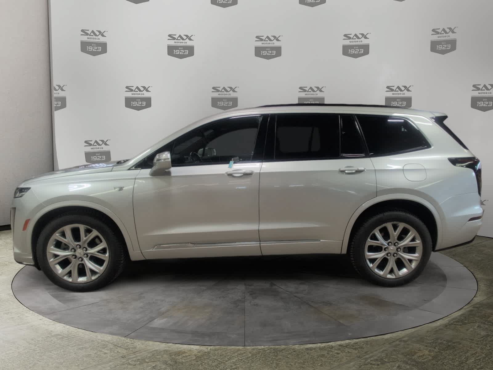 Used 2020 Cadillac XT6 Sport AWD/4WD image 2